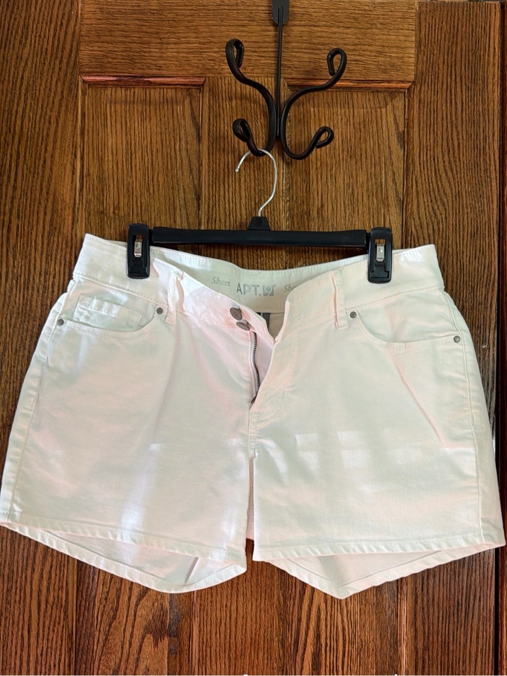 Apt. 9 White Women's Jean Shorts